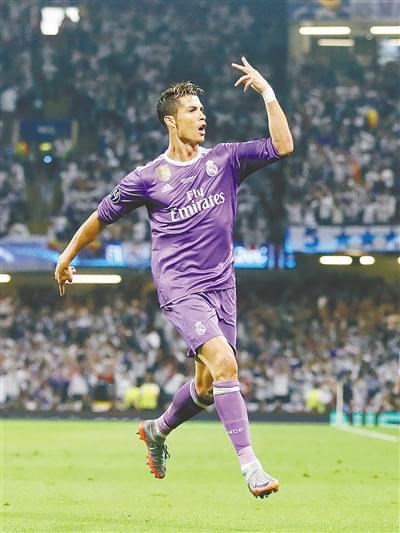 低回报的足 低回报的足